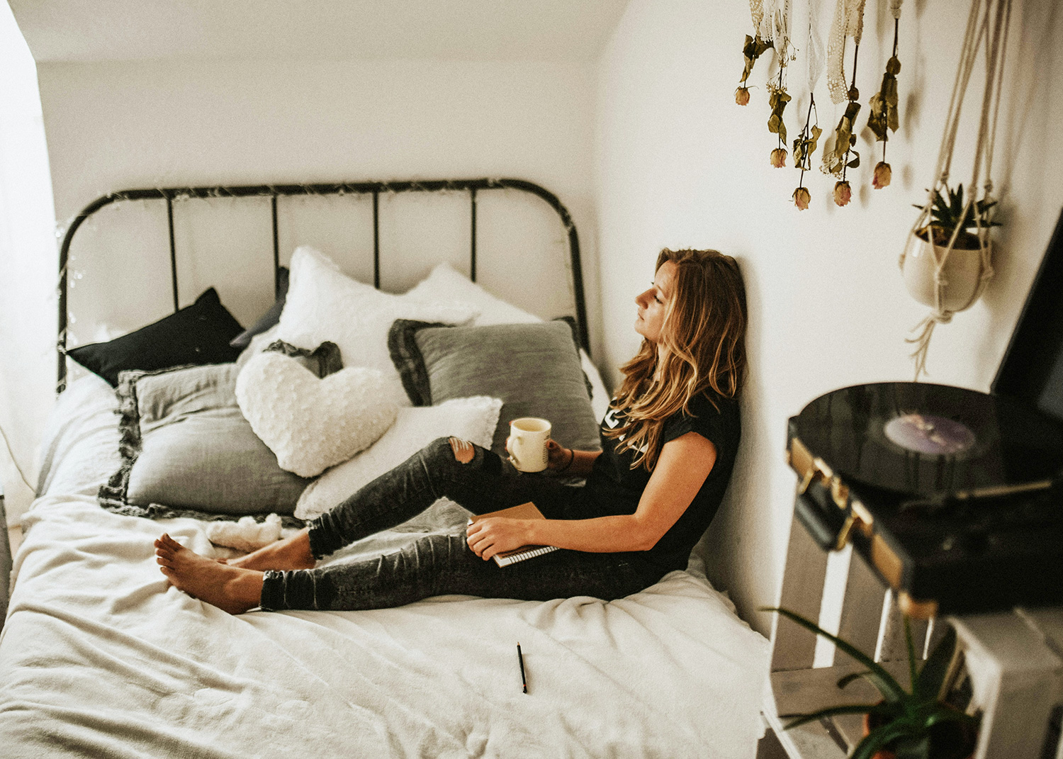Shelli Roberts - Awakened Magazine