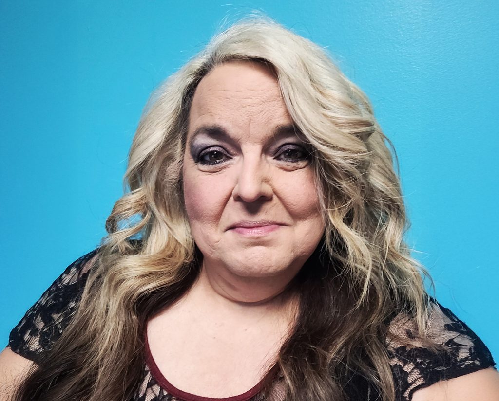 Glenda Dawson - Awakened Magazine